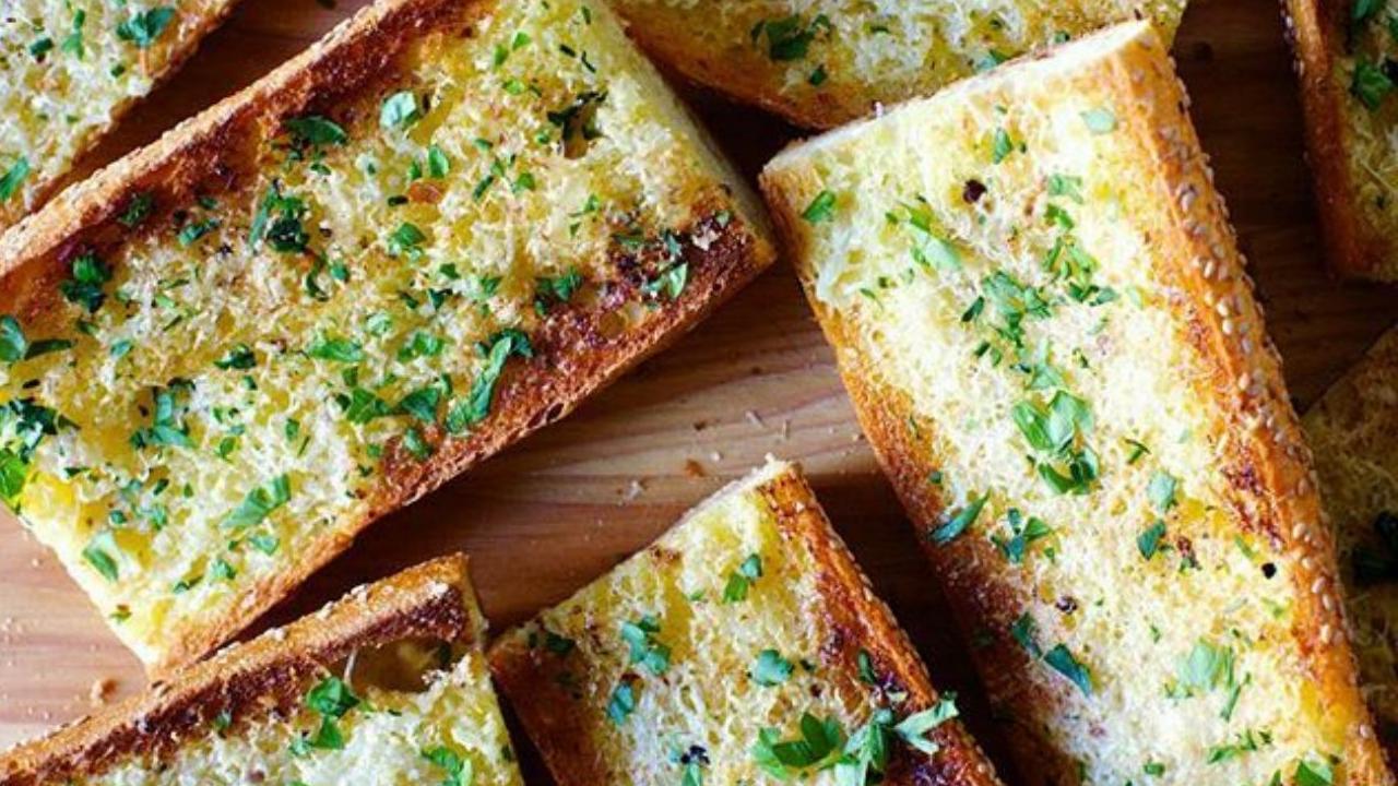 Rosemary-Parmesan Bread with Garlic Butter